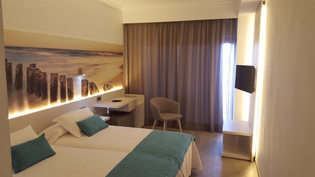 Hotel Obelisco Playa de Palma  Rum bild